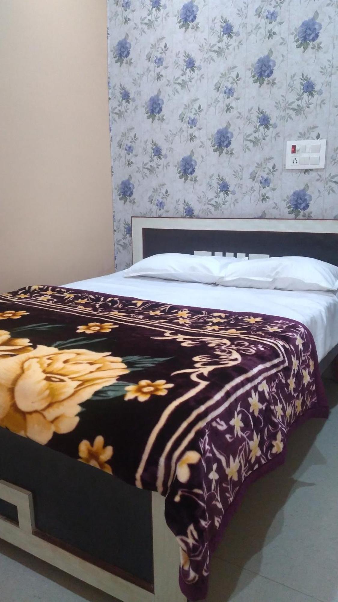 Shree Vishwanath P Guest Hause Hotel - Varanasi — Photos 3